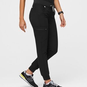 Figs zamora joggers scrub pants